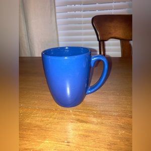 Single blue mug